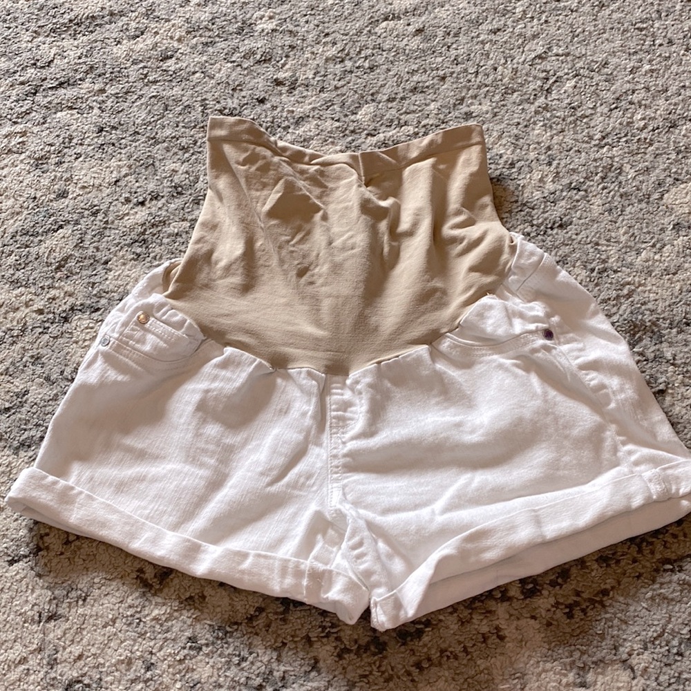 White maternity shorts